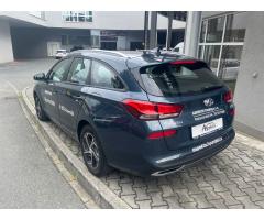 Hyundai i30 1.5i Comfort, ČR, DPH, ser.kn. - 3