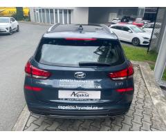 Hyundai i30 1.5i Comfort, ČR, DPH, ser.kn. - 5