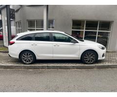 Hyundai i30 1.4 T-GDi Style GO,ČR,serv.kn. - 6