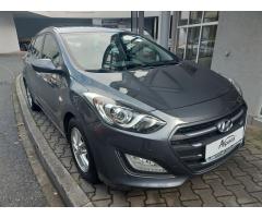 Hyundai i30 1.6 MPi Trikolor Komfort,1.maj - 7