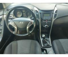 Hyundai i30 1.6 MPi Trikolor Komfort,1.maj - 12