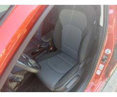 Hyundai i30 1.5i Comfort,ČR,1.m.,serv.kn - 11