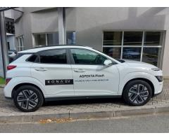 Hyundai Kona Power Czech Edition, serv. kn. - 6