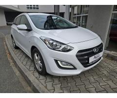 Hyundai i30 1.6i ČR, serv.kn.,1.maj. - 7