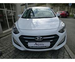 Hyundai i30 1.6i ČR, serv.kn.,1.maj. - 8