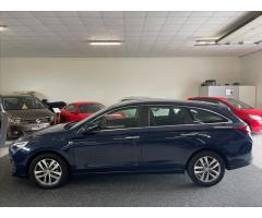 Hyundai i30 1,6 CRDi Style 1maj.CZ,2x kola! - 3