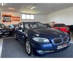 BMW Řada 5 3,0 530d xDrive, DPH, 2x kola - 2