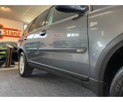 Volvo XC90 2,4 D5 Executive,po servisu! - 9