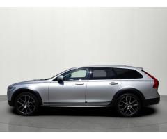 Volvo V90 D5 AWD Cross Country Pro 360°H - 2