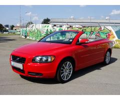 Volvo C70 D5 132kW A/T Summum Xenon - 20