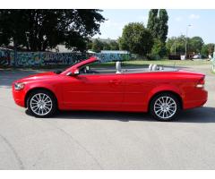 Volvo C70 D5 132kW A/T Summum Xenon - 21