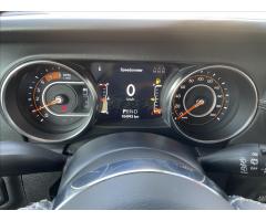 Jeep Wrangler 2.2 CRD 147 KW SAHARA CZ - 11