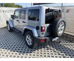 Jeep Wrangler 2,8 CRD Unlimited Sahara Auto - 4