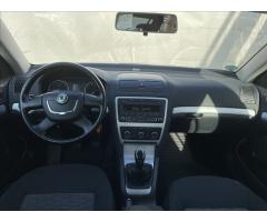 Škoda Octavia 1,6 TDI Ambiente edition Combi - 7