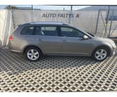 Volkswagen Golf 2,0 TDI 110 kW Highline Variant 4MOT - 2