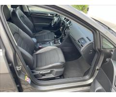 Volkswagen Golf 2,0 TDI 110 kW Highline 4X4,ČR - 19