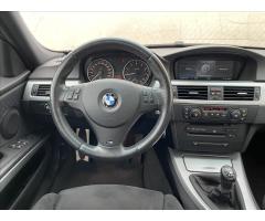 BMW Řada 3 320si 127KW M-PAKET - 8