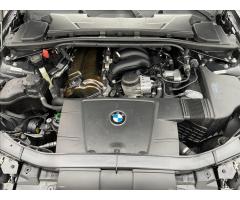 BMW Řada 3 320si 127KW M-PAKET - 27