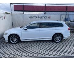 Volkswagen Passat 2,0 TDI 140KW 4X4 DSG R-LINE - 8