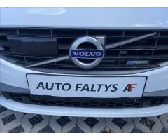 Volvo V60 3,0 T6 242 KW AWD R - DESIGN - 4