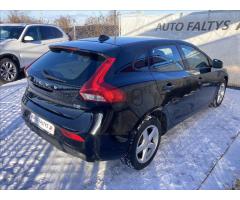 Volvo V40 2,0 ČR.1. T2 Drive-E  Kinetic - 7