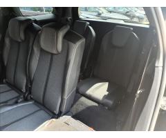 Peugeot 5008 1,5 HDI,GT,Led,7 míst,panorama - 16