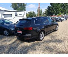 Volkswagen Passat 2,0 TDI,DSG,Led,navi,výhřev - 6