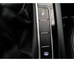 Volkswagen Passat 1,5 TSI,Highline,led,navi,kůže - 34