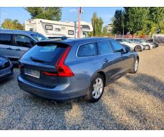 Volvo V90 2,0 D4,aut,140kw,Momentum,kůže - 6