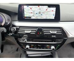 BMW Řada 5 2,0 DA,140kw,navi,kůže,led - 36