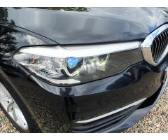 BMW Řada 5 2,0 DA,140kw,navi,kůže,led - 46