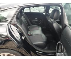 Mercedes-Benz CLA 1,3 Shootingbrake,nav,led,kůže - 16