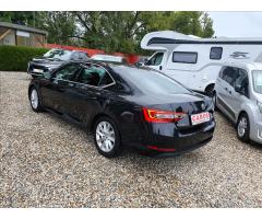 FORD MONDEO 2.0 187ps Hybrid ecvT Auto Vignale SW