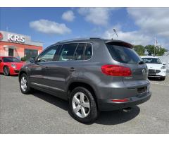 Volkswagen Tiguan 2,0 TDi Sport, 1.Maj, climatronic, aut. parkováni, - 7