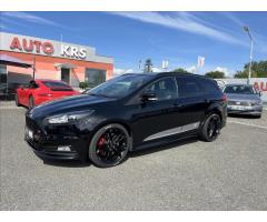 Ford Focus 2,0 Turbo ST 250PS,Kůže,Xen,Nav,Kamera,Keyfree - 10