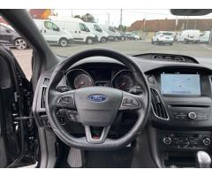 Ford Focus 2,0 Turbo ST 250PS,Kůže,Xen,Nav,Kamera,Keyfree - 25