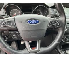 Ford Focus 2,0 Turbo ST 250PS,  Zamluveno !! - 26