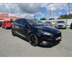 Ford Focus 2,0 Turbo ST 250PS,  Zamluveno !! - 59