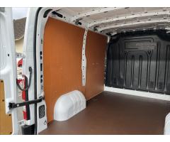 Renault Master 2,3 DCi 130PS  Zamluveno !! - 32