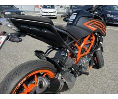 KTM 125 Duke 0,1 Duke 125,Velmi pěkný, koup v CZ, v Záruce - 17