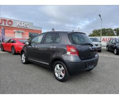 Toyota Yaris 1,3 VVT-i  73KW, Climatr,KeyFree,jen 62000KM!! - 7