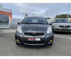 Toyota Yaris 1,3 VVT-i  73KW, Climatr,KeyFree,jen 62000KM!! - 12