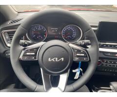 Kia XCeed 1,5 T-GDI 7DCT EXCLUSIVE + WNT - 11
