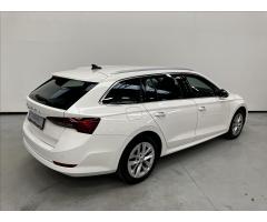 ŠKODA SUPERB COMBI 2.0TDI 140 LAURIN&K 4X4 DSG 7ST