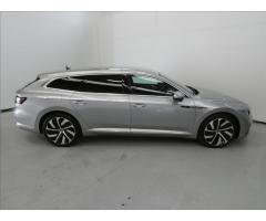 ŠKODA SUPERB COMBI 2.0TDI 140 LAURIN&K 4X4 DSG 7ST