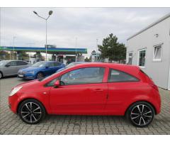 Opel Corsa 1,2 16V Essentia Hatchback - 3