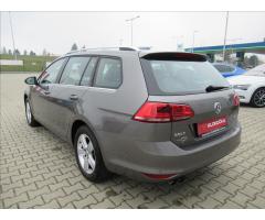 Volkswagen Golf Variant R-Line mHEV DSG Zlevněno o 16 000 Kč