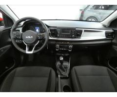 Audi Q3 S tronic DSG Zlevněno o 22 000 Kč