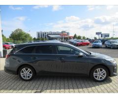 Kia Ceed 1,6 CRDi Exclusive Combi - 7