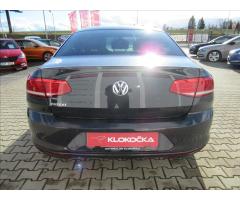 Volkswagen Passat 2,0 TDI BMT Comfortline - 7